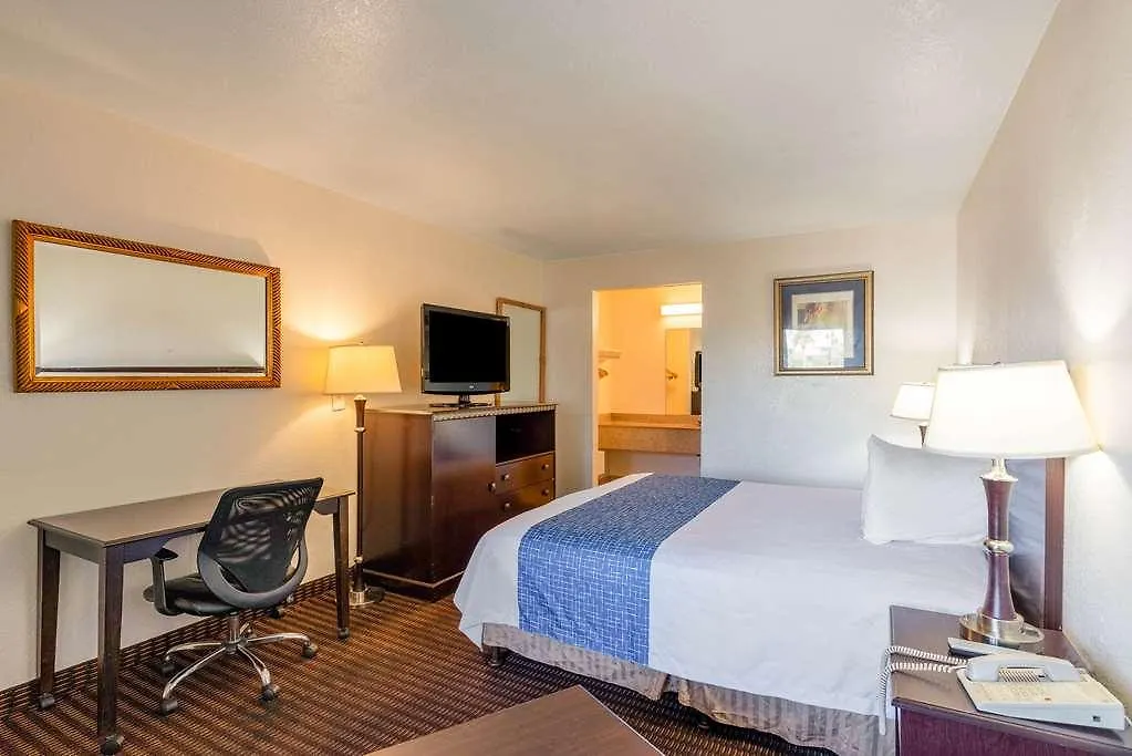 Hotel Rodeway Inn Phoenix North I-17
